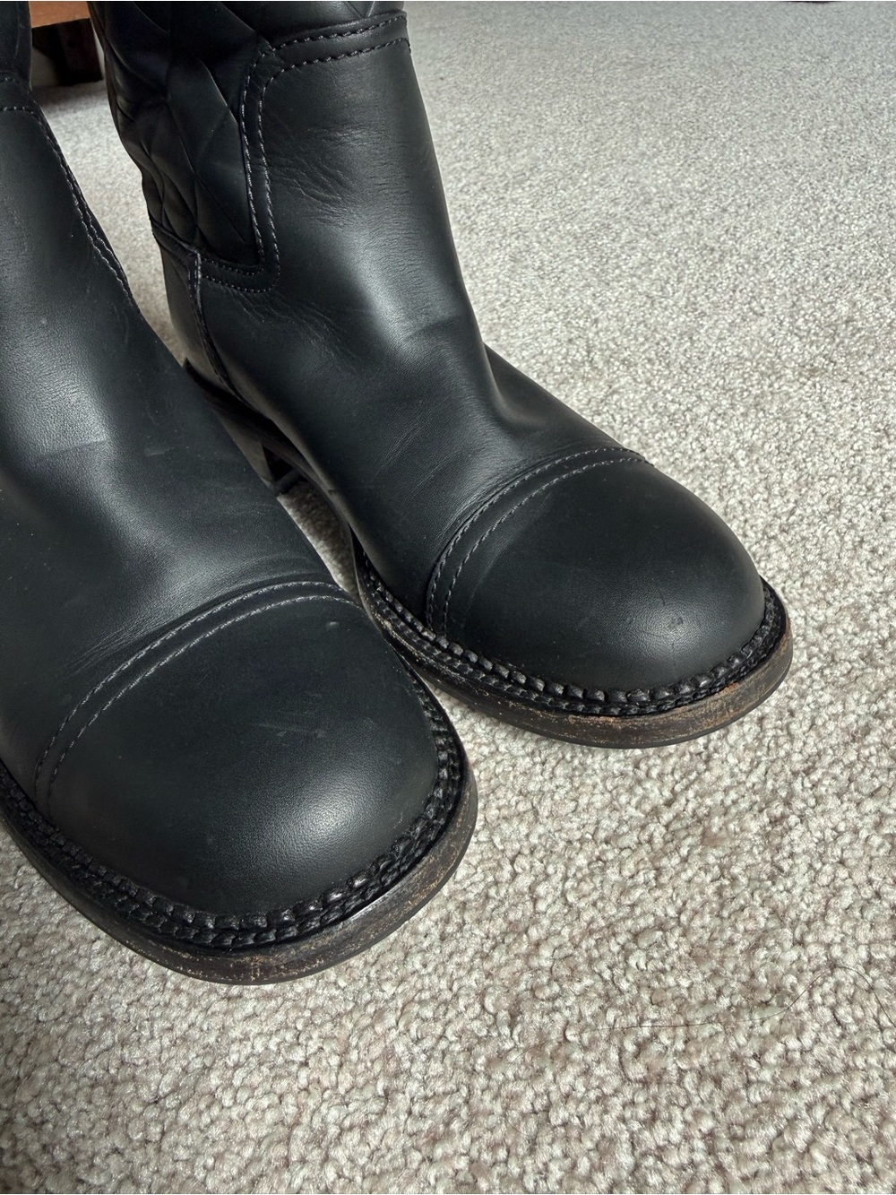 Chanel Quilted Leather Knee-High Riding Boots in Black - Picture 4 of 9